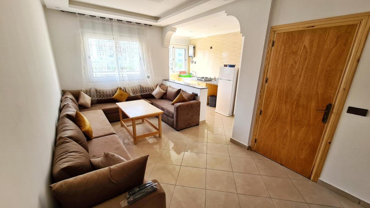 Enjoy Your Vacation Here, 1 Min To The Beach, Only For Families !! Martil Dış mekan fotoğraf