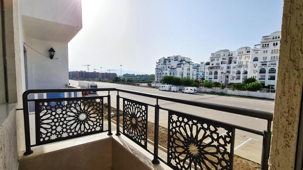 Enjoy Your Vacation Here, 1 Min To The Beach, Only For Families !! Martil Dış mekan fotoğraf